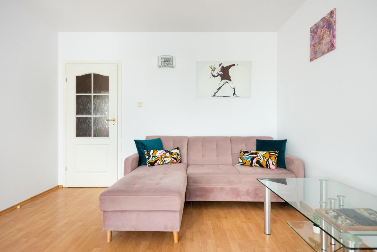 Ken 54 2-Bedroom Apartment Warsaw Exterior photo